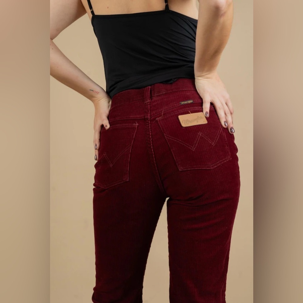 Vintage Wrangler Woman’s Burgundy Corduroy Pants